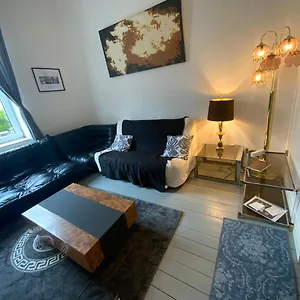 https://cozy-studio-near-nato.hotelsantwerp.net